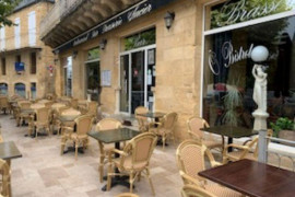 Restaurant-bar-brasserie dans une citÉ touristique à reprendre - GOURDON (46)